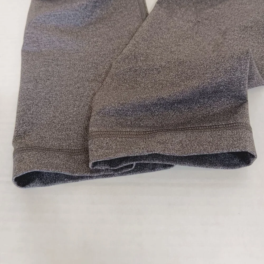lululemon Women's Heathered Black Wunder Under Crop (High-Rise) Size 4